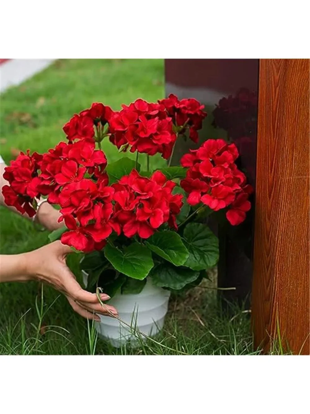 Artificial Geranium Flowers Faux Outdoor Potted Plants UV Resistant Set Of 2